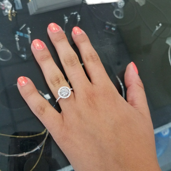 14k white gold plated Engagement Ring sizes 5 6 7 8 9 10 - Picture 8 of 8